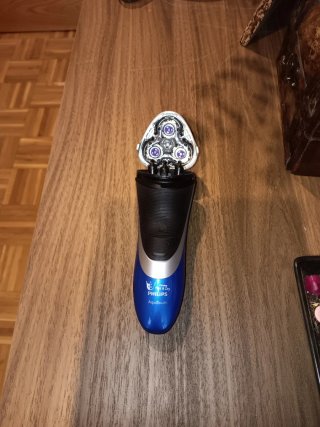 Philips AquaTouch Wet & Dry