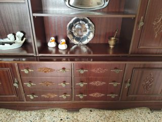 Mueble de salón madera y cristal