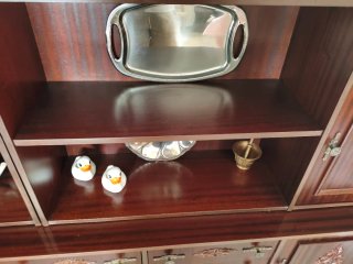 Mueble de salón madera y cristal