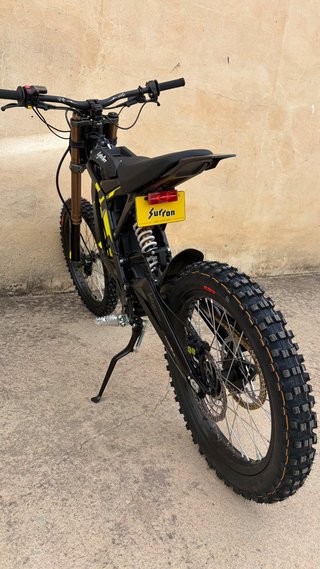 Surron Light Bee moto Eléctrica 2026 off road 8KW