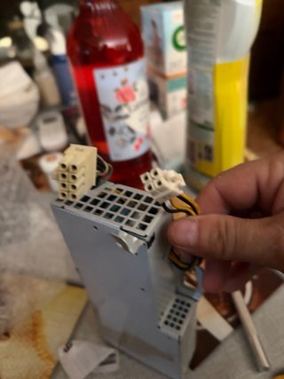 Alimentatore compatto per PC