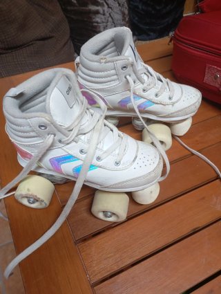 Patines blancos talla 32