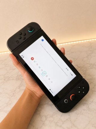 ¡CON JUEGOS! Nintendo Switch completa + 2 juegos