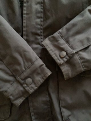 Abrigo tipo Barbour azul marino Sfera Talla 13/14