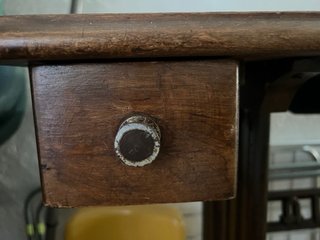Máquina de coser antigua Alfa pedal