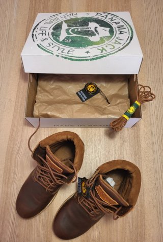 Botes Panama Jack de pell, per home. Talla 42.