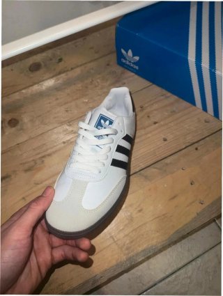Adidas Samba Talla 36 Blancas y Negras