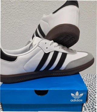 Adidas Samba Talla 41 Blancas y Negras