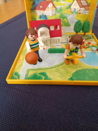 Playmobil Micro Mundo Casa y Figuras
