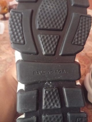 Zapatillas Balenciaga Negras y Blancas