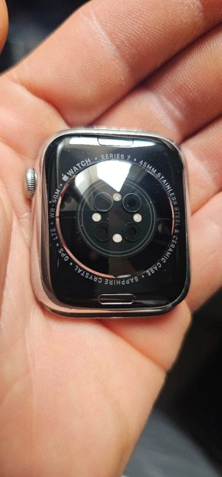 Apple Watch Series 7 45mm GPS + Cellular