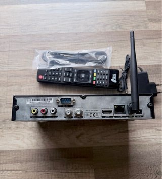 Iris 2200 UHD Receptor Satélite