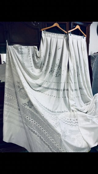 OPOR 2 PRECIOSAS CORTINAS.10€ Calidad.
