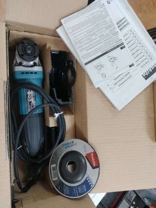 Amoladora Makita GA4530R 115mm