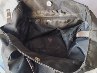 Bolso Negro y Marrón