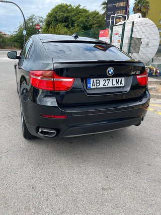 BMW X6 2011