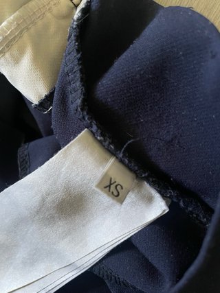 Pantalones Guess azul marino con raya lateral S