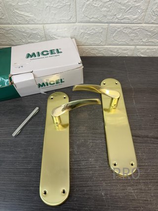Juego de manilla Mecil