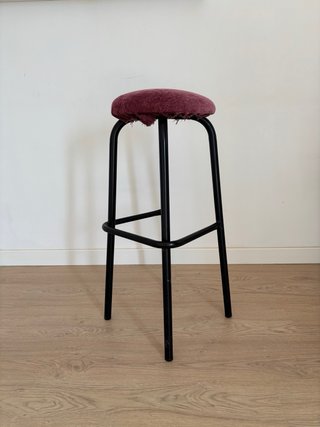 Taburete alto metal negro asiento burdeos