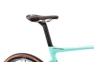 Bicicleta Bianchi Specialissima Comp Di2 12V t.56 Reacondicionada