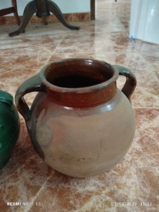 Juego de 2 Vasijas Antiguas