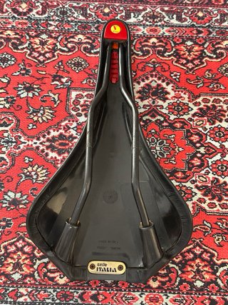 Sillín Ferrari Selle Italia 90s