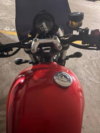 Asiento Triumph 900 Negro Acolchado