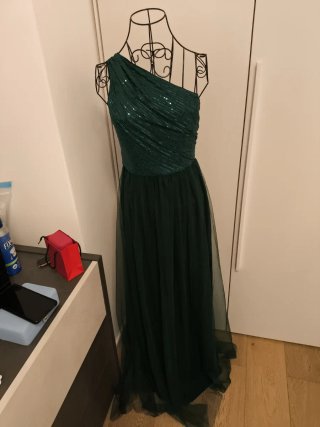 Abito da sera verde con paillettes