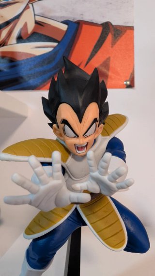 Figura Vegeta de anime Dragon Ball Z