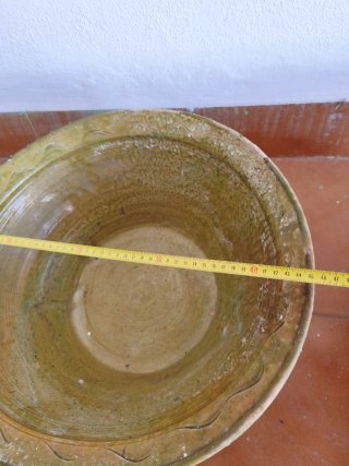 Lebrillo antiguo grande de cerámica