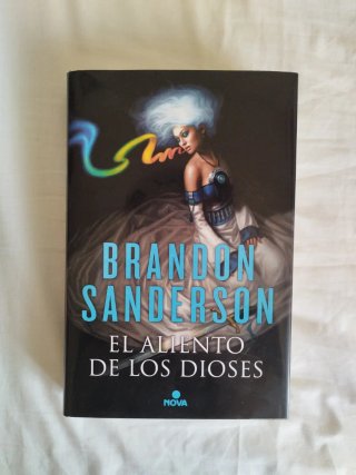 El aliento de los dioses / Warbreaker