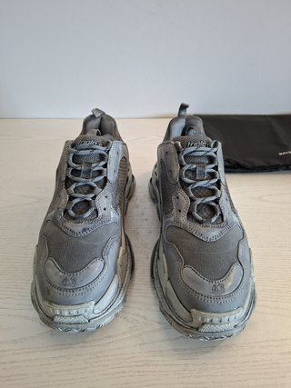 Zapatillas Balenciaga Triple S Grises