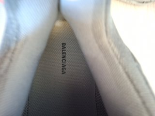 Zapatillas Balenciaga Triple S Grises