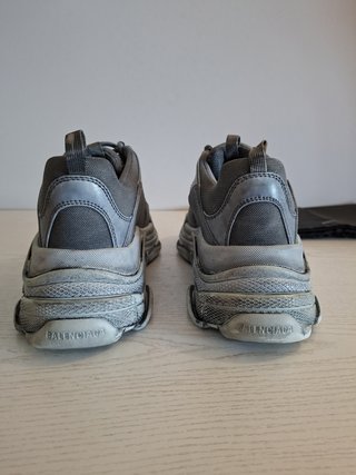 Zapatillas Balenciaga Triple S Grises