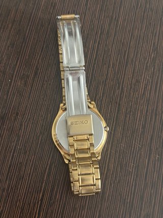 Reloj Seiko Dorado Cuarzo