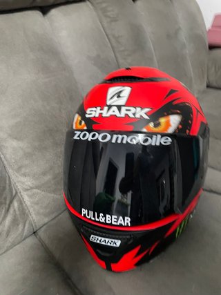 Casco de moto Shark poco uso