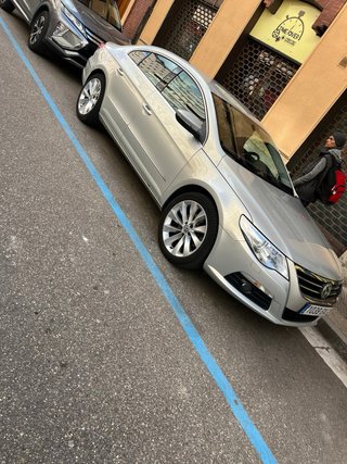 Volkswagen Passat CC 2011