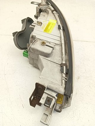 FARO IZQUIERDO FORD MONDEO BERLINA (GD) RFN 13056