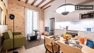 Piso en alquiler en Sant Antoni en Barcelona
