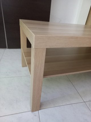 Mesa de centro de salón de madera