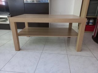 Mesa de centro de salón de madera