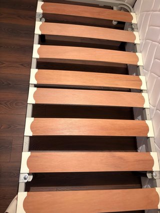 Cama completa 90cm + mesita estilo rústico