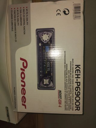 Radio Coche Pioneer KEH-P6900R