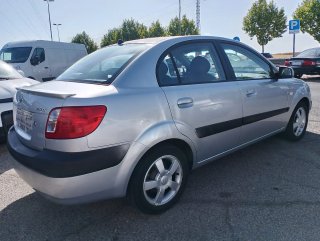 KIA Rio 2006