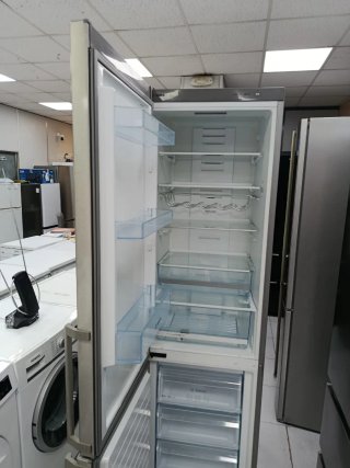 ♤Nevera Bosch 200x60 A++ Combi Nofrost♤