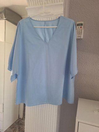 Camisa azul .Da 44 46