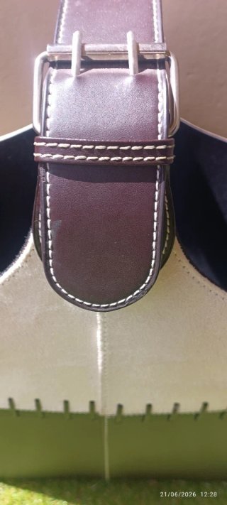 Revistero Polipiel Beige y Marrón oscuro
