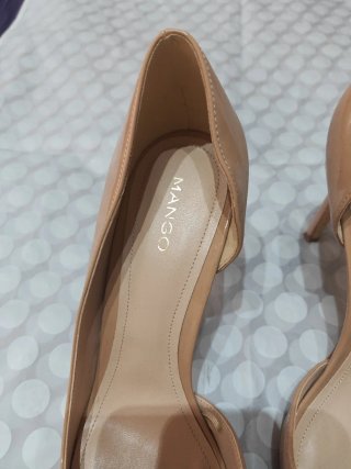 Zapatos de tacón Mango beige