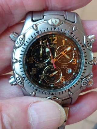 Reloj Lotus Titanium Chronograph mod. 9704-08