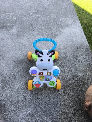 Fisher Price Ríe y Aprende Cebra Andador